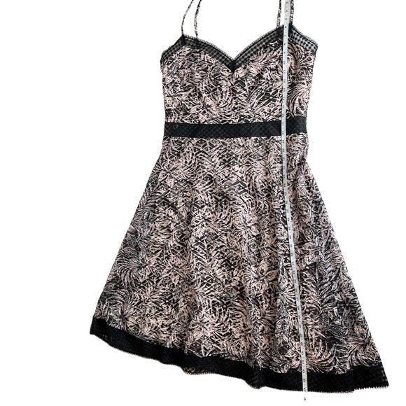 NWOT SHO by Tadashi Shoji Botanical Print Lace Inset Midi Dress in Black - Picture 7 of 16